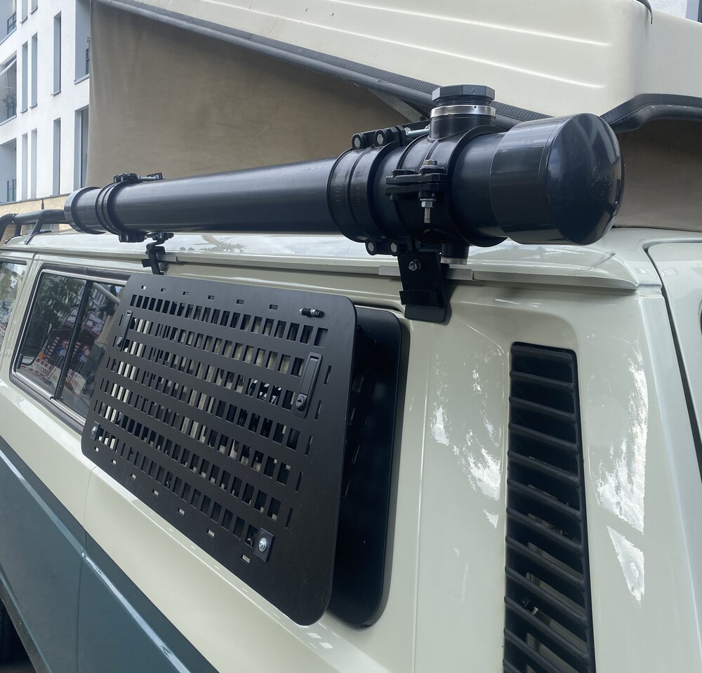 Road Shower montiert am Vanagon